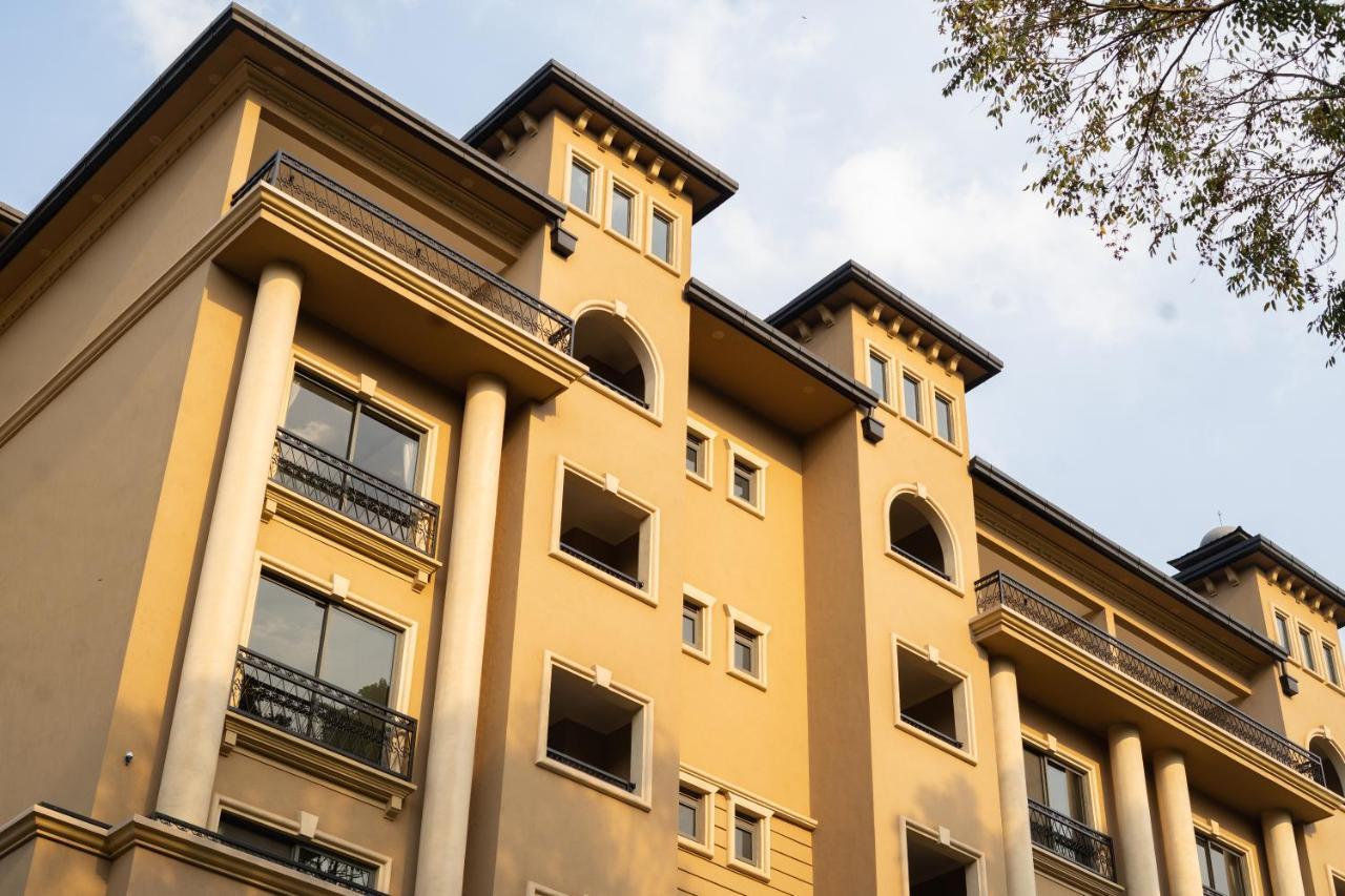 Fontis Residences Hotel Kampala Exterior foto